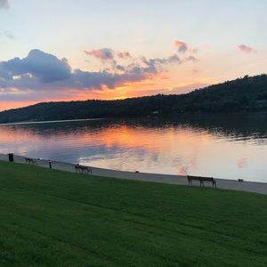 Meet your Posher, Cora